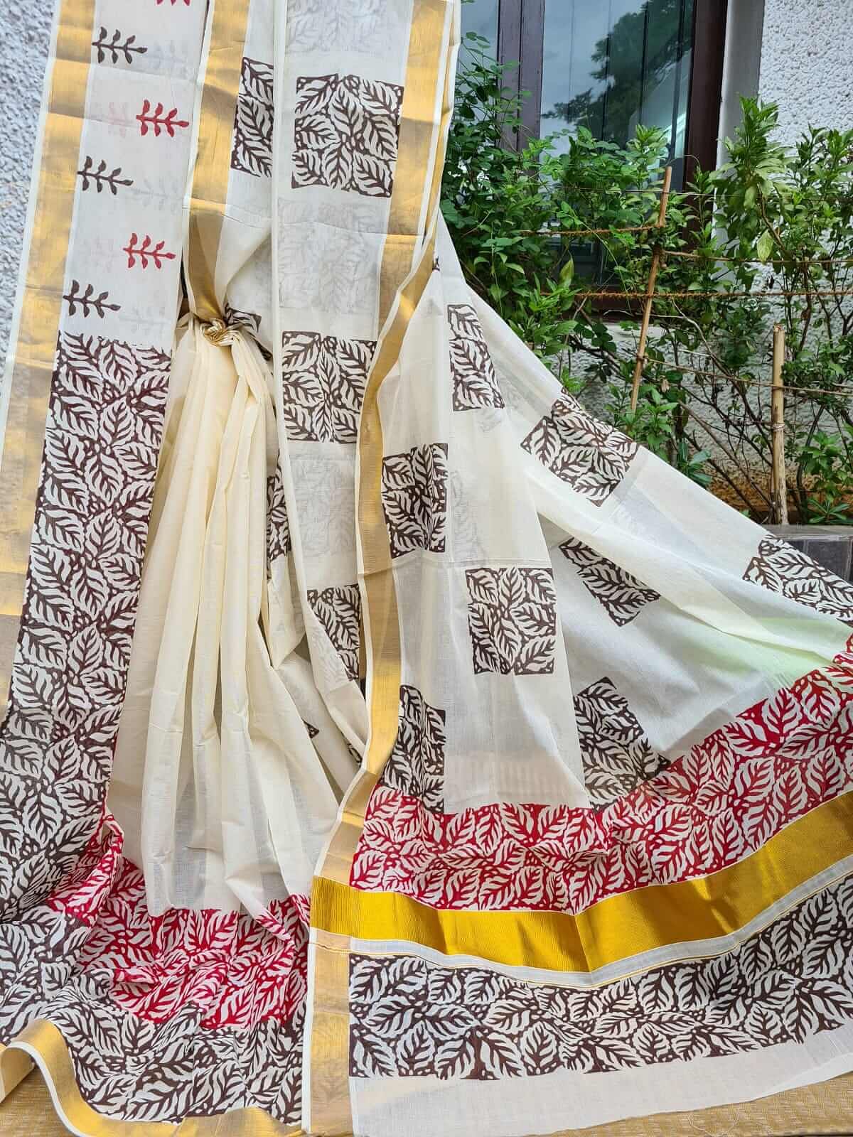 Buy abaranji Kerala Saree White With Mural Festival Parasol and Elephant  Design at Amazon.in